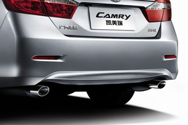 2012款广汽丰田第七代凯美瑞