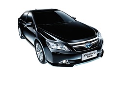 2012款广汽丰田第七代凯美瑞