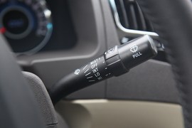 试驾全球鹰GC718自动