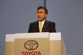 丰田第七代凯美瑞正式发布