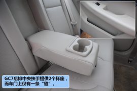 2012款全球鹰GC718自动试驾