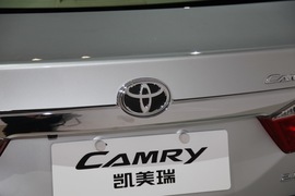 第七代凯美瑞（普通版）外观实拍