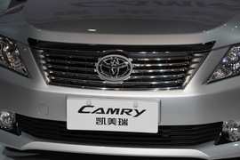 第七代凯美瑞（普通版）外观实拍