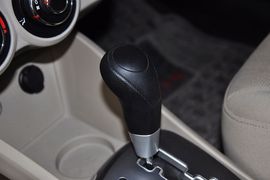 2011款东风悦达起亚K2