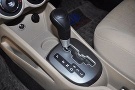 2011款东风悦达起亚K2
