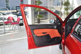 2012款东风雪铁龙C2