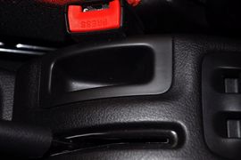 2012款东风雪铁龙C2