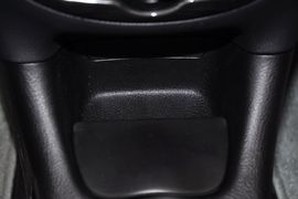 2012款东风雪铁龙C2