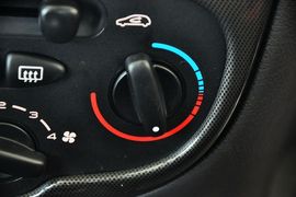 2012款东风雪铁龙C2