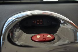 2012款东风雪铁龙C2