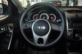 2011款起亚福瑞迪