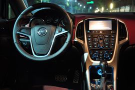 1.6T别克英朗XT上海站试驾组图