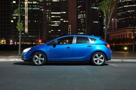 1.6T别克英朗XT上海站试驾组图