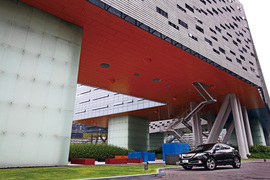 2011款讴歌ZDX评测