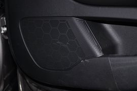 2011款雪铁龙C5东方之旅纪念版