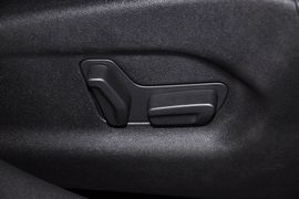 2011款雪铁龙C5东方之旅纪念版