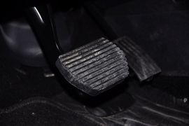 2011款雪铁龙C5东方之旅纪念版