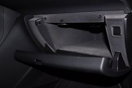 2011款雪铁龙C5东方之旅纪念版