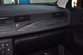 2011款雪铁龙C5东方之旅纪念版