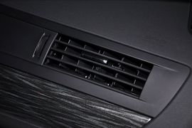 2011款雪铁龙C5东方之旅纪念版