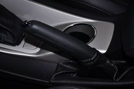 2011款雪铁龙C5东方之旅纪念版