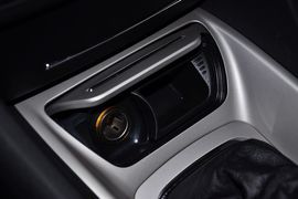 2011款雪铁龙C5东方之旅纪念版