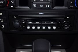 2011款雪铁龙C5东方之旅纪念版