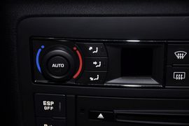 2011款雪铁龙C5东方之旅纪念版