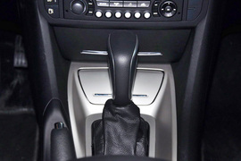 2011款雪铁龙C5东方之旅纪念版