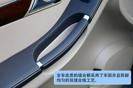 2011款奔驰R350L
