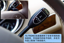 2011款奔驰R350L