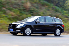2011款奔驰R350L