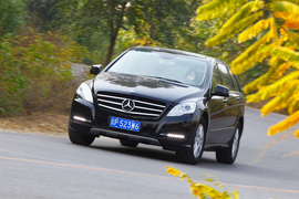 2011款奔驰R350L