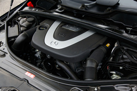 2011款奔驰R350L