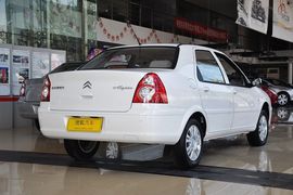 2011款雪铁龙爱丽舍三厢