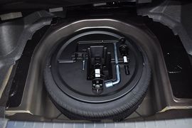 2012款帝豪EC718手动豪华型