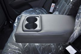 2012款帝豪EC718手动豪华型