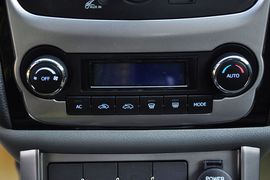 2012款帝豪EC718手动豪华型