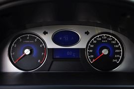 2012款帝豪EC718手动豪华型