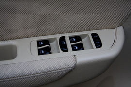 2012款中华V5