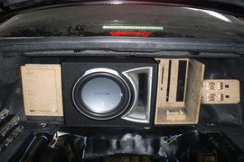 丰田皇冠音响改装