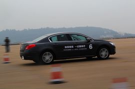 2011款标致508