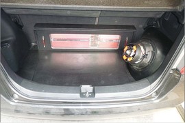 本田飞度简改马来西亚AUXDIO（魔音）