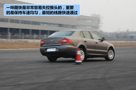 2012款斯柯达全系车型试驾