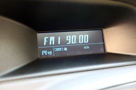 2012款华晨中华V5