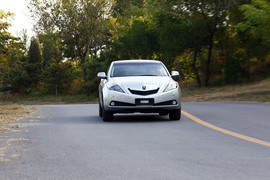 2011款讴歌ZDX深度测试