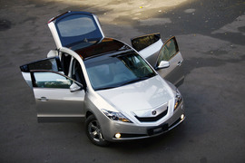 2011款讴歌ZDX深度测试