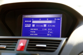 2011款讴歌ZDX深度测试