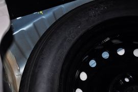 2012款比亚迪e6先行者纯电动汽车