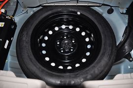 2012款比亚迪e6先行者纯电动汽车